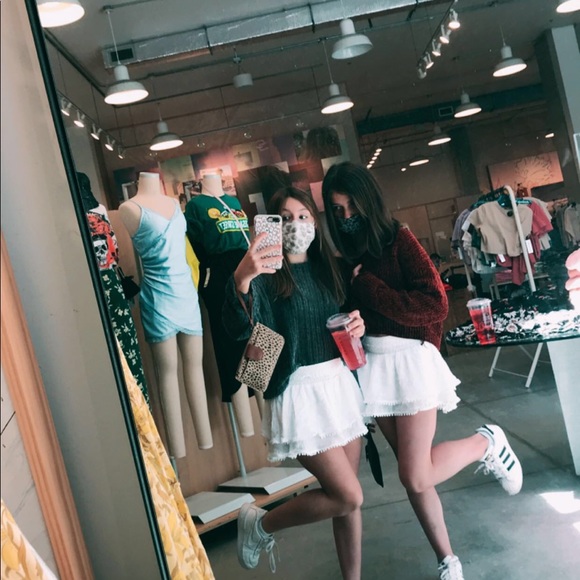 Meet your Posher, Emerson - Picture 1 of 1